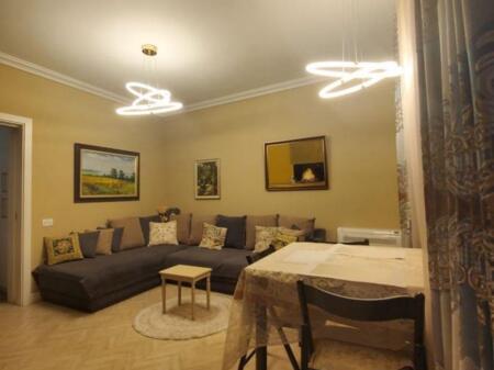 Apartament 2+1 me Qira - Vilë Private, Selvia