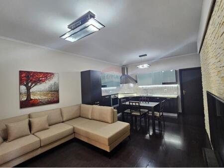 Apartament 2+1 për qira tek Kopshti Zoologjik!