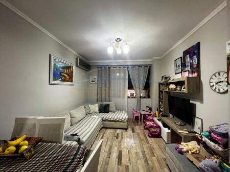 For sale 1+1, Astir furnished.