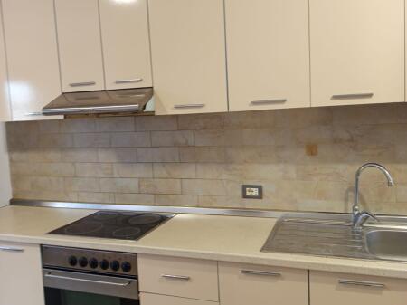 GARSIONERE RRUGA 5 MAJI