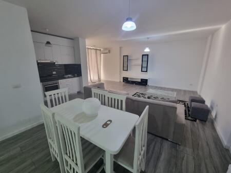 2+1 apartment for rent at Globe, opposite Delijorgji.