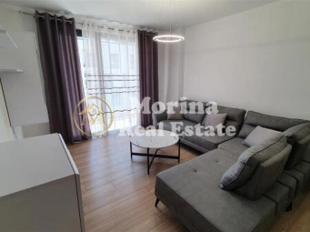 Shitet Apartament 2+1+2 Spitali Nen Tereza