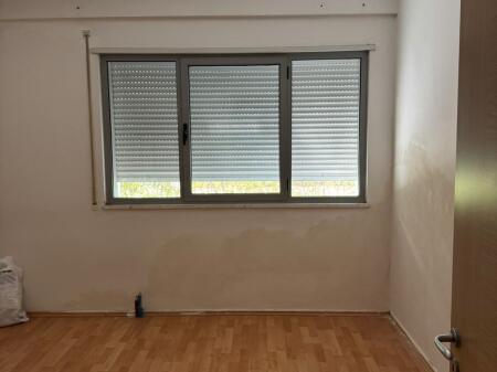 For rent Apartment 1+1 located on 5 Maj Street, near Concord Center.