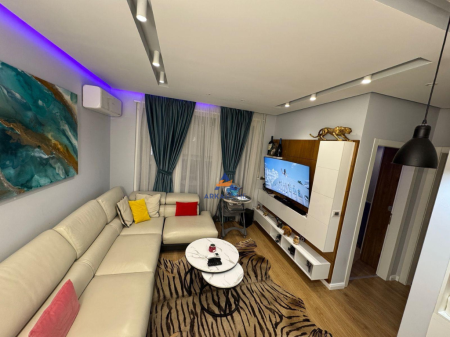 FOR SALE APARTMENT 2+1+BALCON NEAR BAR DIAMOND, ALI DEM.