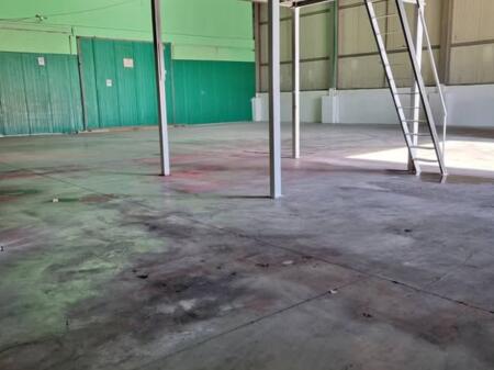 For Rent Store - Near QTU