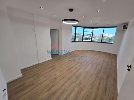 EKSKLUZIVE!!! Apartament 2+1 ne shitje 21 Dhjetori ne Tirane