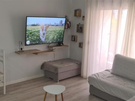 Shitet apartament 1+1 ne Don Bosko prane Viva Market
