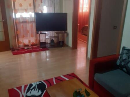 JEPET ME QIRA 2+1+1 KATI 3 SHPI PRIVATE TE VIZION PLUSI DON BOSKO