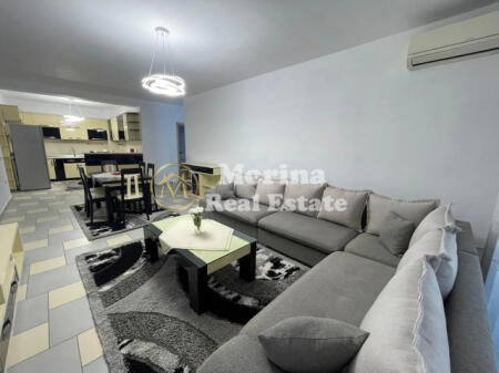 Shitet, Apartament 3+1, Liqeni i Thate, 
