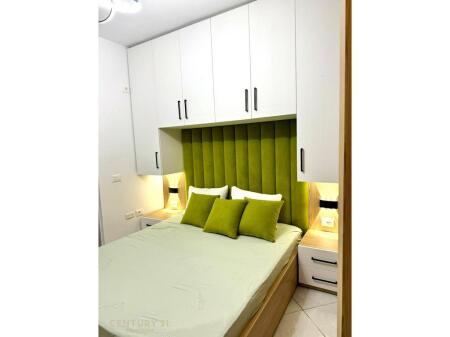 STUDIO FOR RENT, PARIS COMMUNE!   Metropol117111