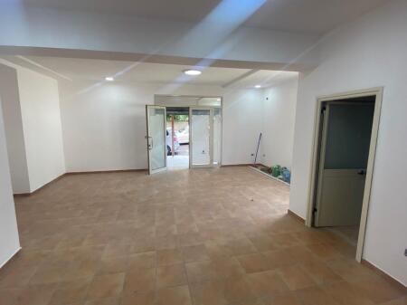 SHOP FOR RENT 80 M2 VASIL SHANTO