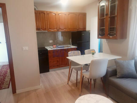 Apartment 1+1 for rent on Elbasan Street