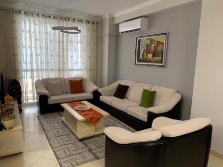 Apartament 2+1 me Qira – Unaza e Re, pranë Artistit!