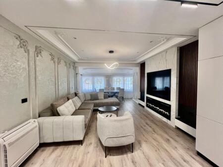 For sale Apartment 2+1+2 in Saranda – Magical View of the Sea!