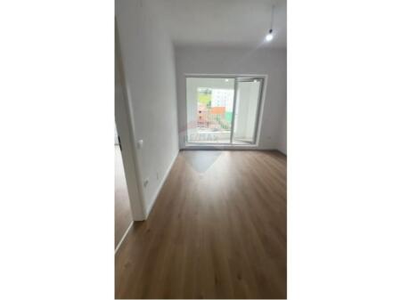 APARTAMENT 1+1 PER SHITJE ALI DEMI