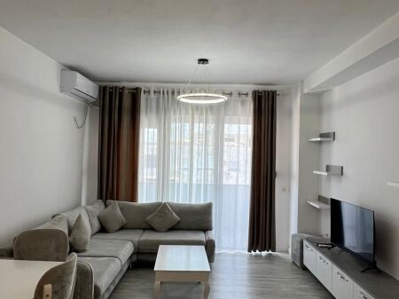 Apartament 2+1 me qira Astir