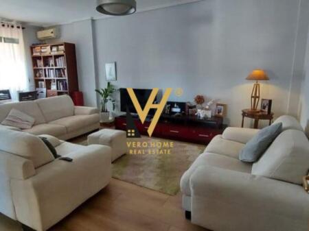 JEPET APARTAMENT 2+1+BLK ME QERA TE KOMUNA E PARISIT