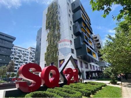 Shitet Apartament 2+1+2 tek Square 21
