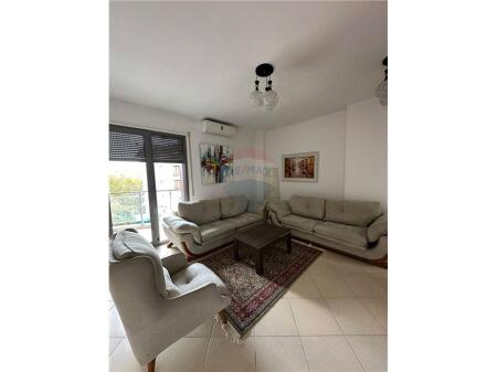 -APARTAMENT 2+1 PER QERA TEK RRUGA KOSOVARVE-