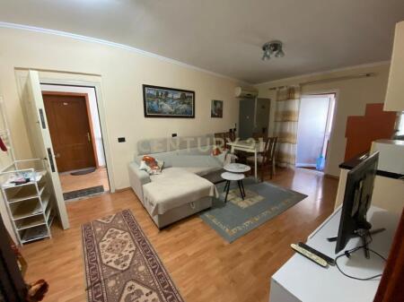 ISH BLLOKU, WE OFFER FOR RENT APARTMENT 2+1+2