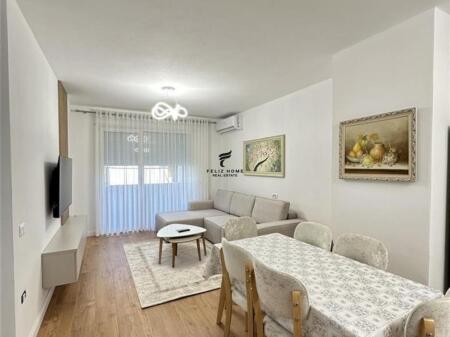 APARTAMENT ME QERA 2+1 RRUGA E DIBRES