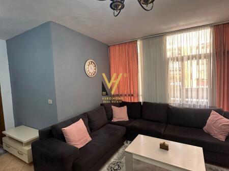 APPARTAMENTO 2+1+2 IN AFFITTO A KOMUNA E PARISIT