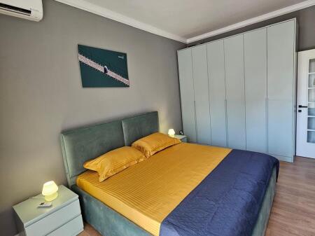 Apartament luksoz me qera 1+1 pazari i ri