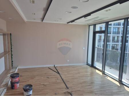 OFFICE SPACE FOR RENT AT LAKE VIEW!