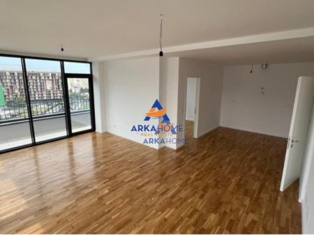 OFFICE 3+1, 136M2 FOR RENT "TE GENER 2,RRUGA E KOSOVAREVE"