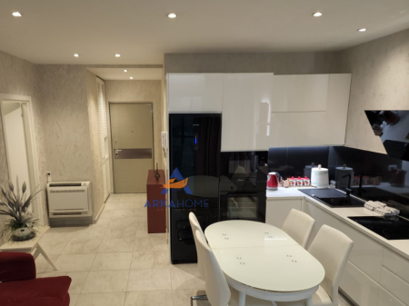 APARTAMENT ME QERA 2+1+BALLKON TE AMBASADOR 3, STADIUMI AIR ALBANIA