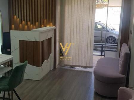 JEPET AMBIENT 50M2 ME QERA TE BRRYLI