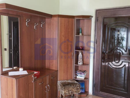 Apartament 2+1 për qira në Komunën e Parisit