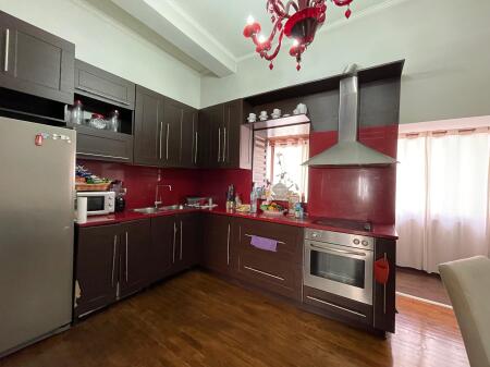SUPER APARTAMENT PER QIRA NE QENDER