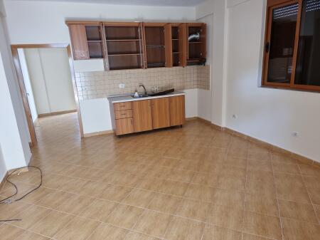 Apartament 1+1 për qira, Kodra e Priftit