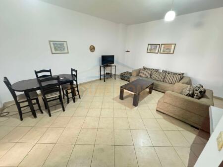 Qera, Apartament 2+1, Unaza e Re, Tiranë.