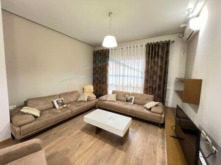 Shitet Apartament 1+1, Kopshti Botanik