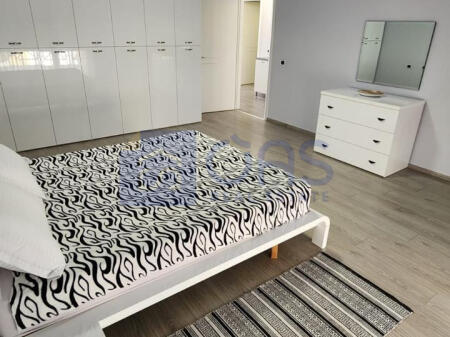Apartament 3+1 për qira pranë Liqenit, Tiranë
