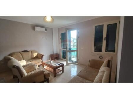 Apartament 2+1 për qera tek Rruga e Elbasanit!