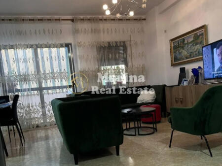 Qera, Apartament 2+1, Komuna e Parisit.