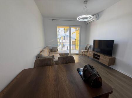 Qera, Apartament 2+1+2, Grand Gallery, Yzberisht