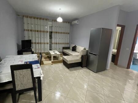 Apartament me qera 2+1 Liqeni i Thate