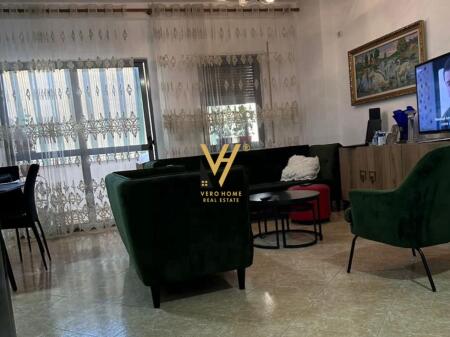 APARTAMENT 2+1+BLK ME QERAT TE KOMUNA E PARISIT 750 EURO