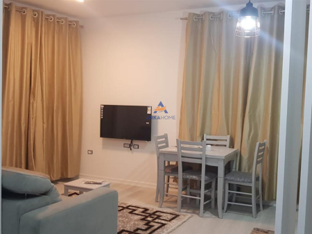 APPARTAMENTO IN AFFITTO 1+1+BALCONE "DI FRONTE A KIKA 2, COMUNE DI PARIGI" 650 EURO.