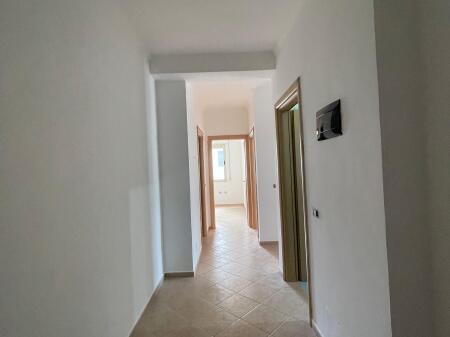 for sale apartment 2+1+2 dry lake