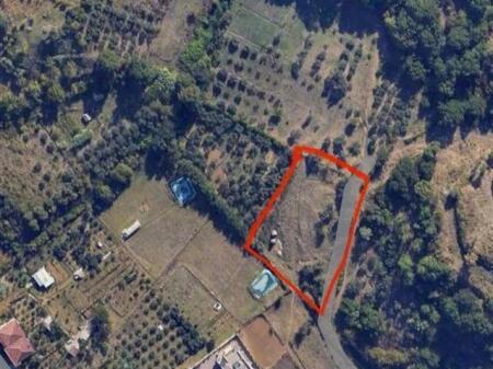 TRUALL PËR SHITJE 2500 M2 YZBERISHT 500.000 EURO