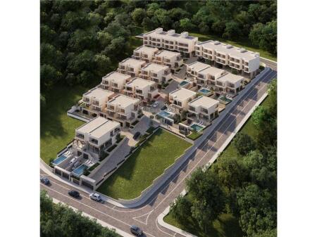 Vendita di una villa a 3 piani con vista mare a Ujë të Ftohtë