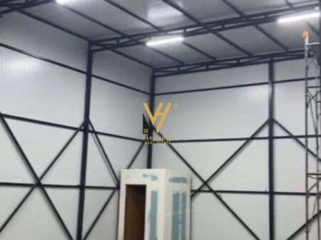 AFFITTASI CAPANNONE 150M2 PRESSO QTU 1.200 EURO