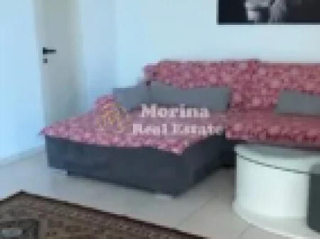 Qera, Apartament 1+1, Rruga Fortuzi–prane Qendres, 500 euro/muaj
