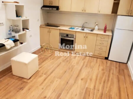 Qera Apartament 2+1 “Medreseja” 650 euro/muaj