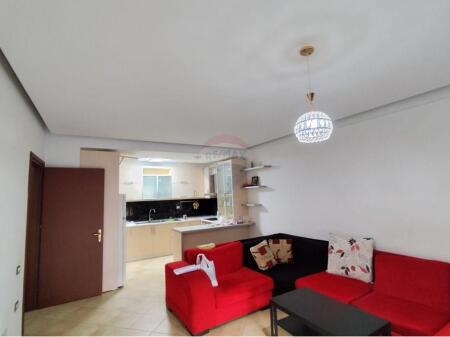 Apartament 2+1 për qira në Yzberisht